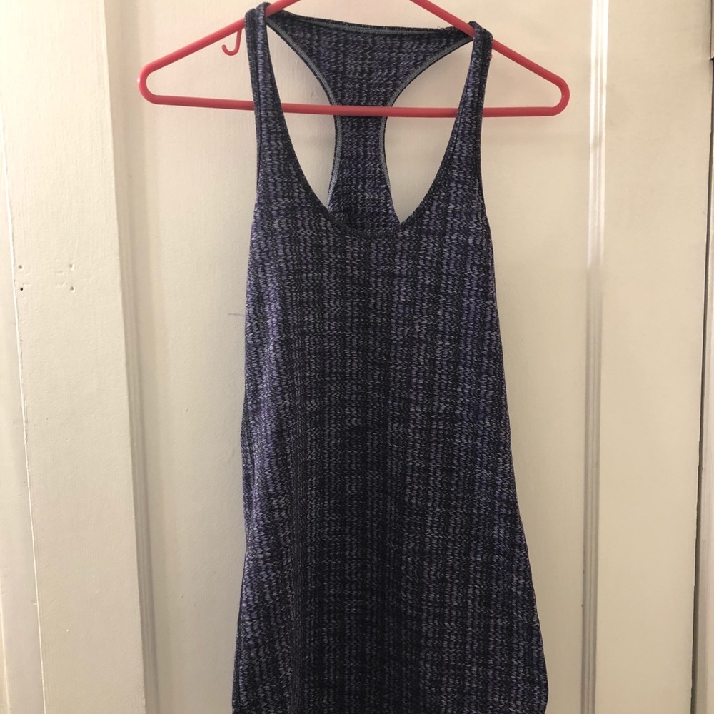 Lululemon tank